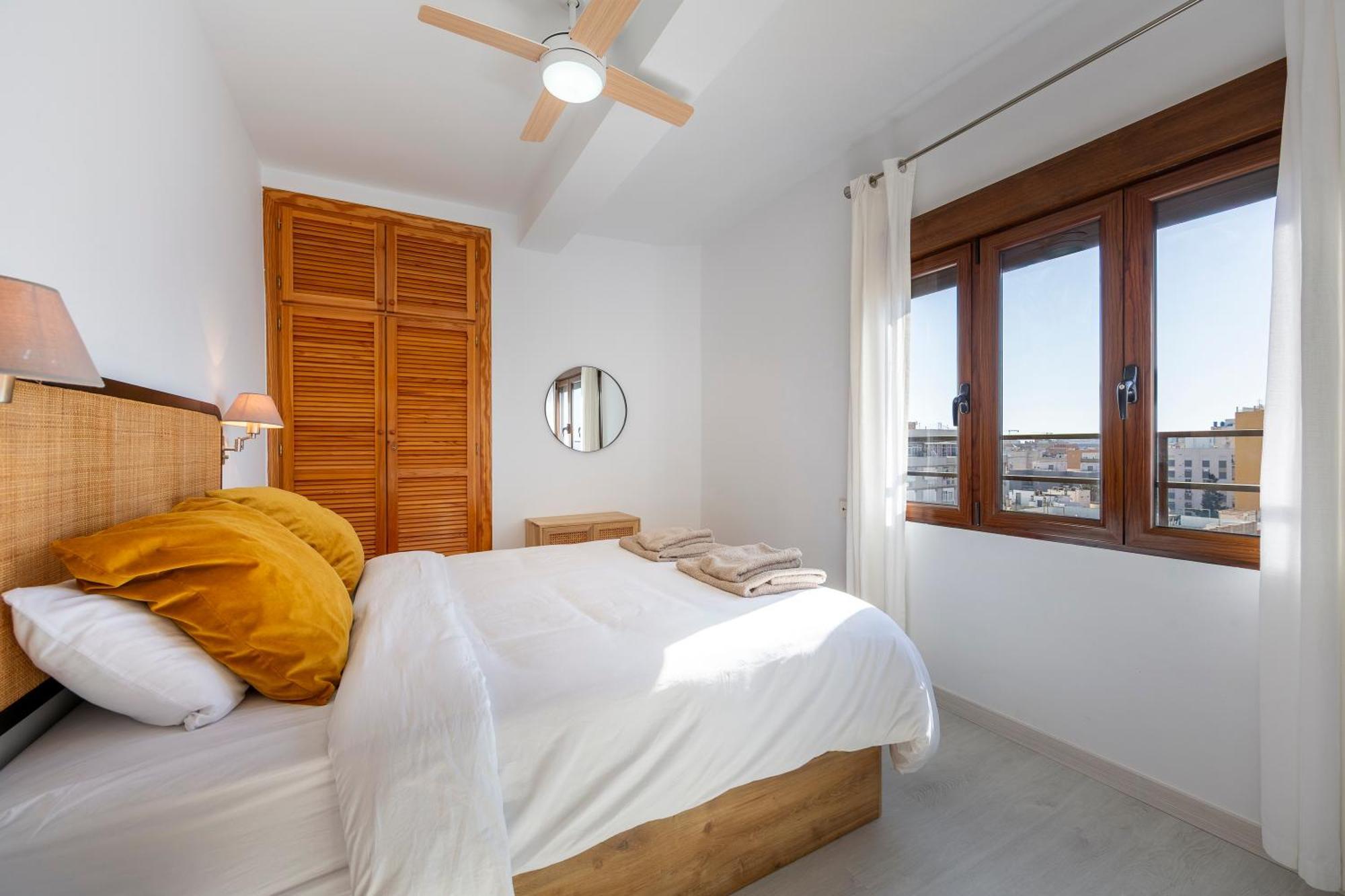 Lux&Cool Paseo Maritimo Apartman Almería Kültér fotó